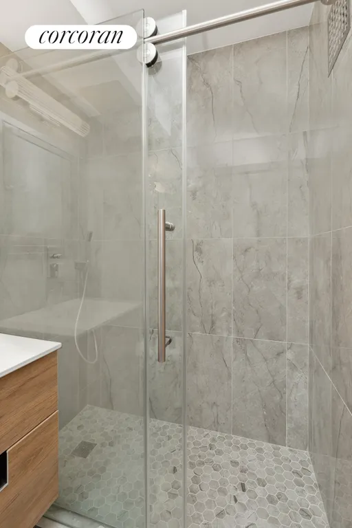 New York City Real Estate | View 240 East 76th Street, 7T | Full Bathroom | View 9