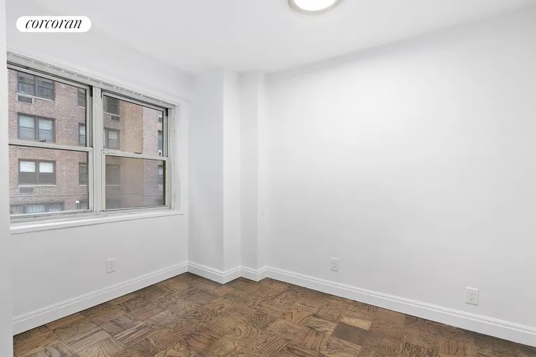 New York City Real Estate | View 211 East 53rd Street, 3M | room 5 | View 6