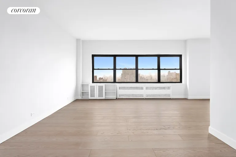New York City Real Estate | View 205 West End Avenue, 29T | Living Room | View 10