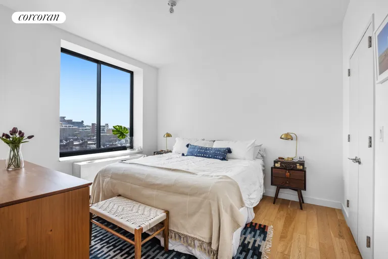New York City Real Estate | View 8 Vanderbilt Avenue, 11E | room 3 | View 4