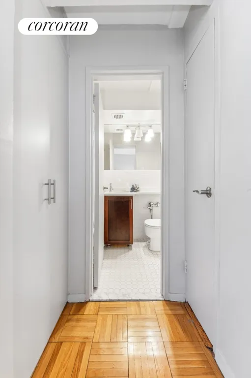 New York City Real Estate | View 301 East 64th Street, 12L | Full Bathroom | View 7