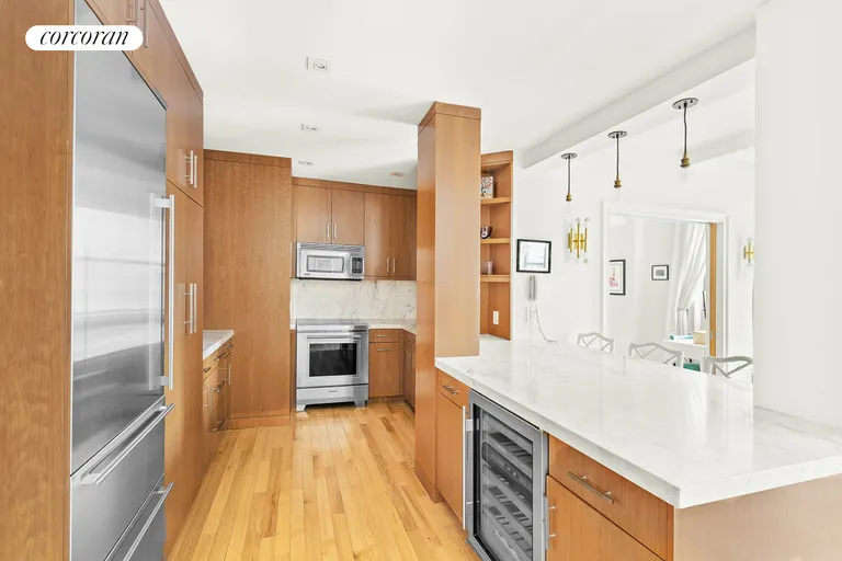 New York City Real Estate | View 20 West 72Nd Street, 1208 | 4 Beds, 4 Baths | View 1