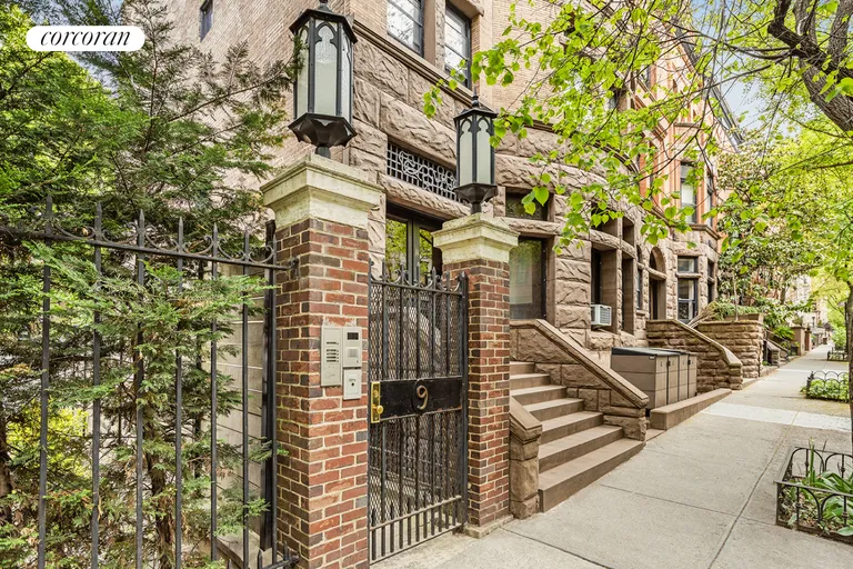 New York City Real Estate | View 1 Montgomery Place, 6 | room 13 | View 14