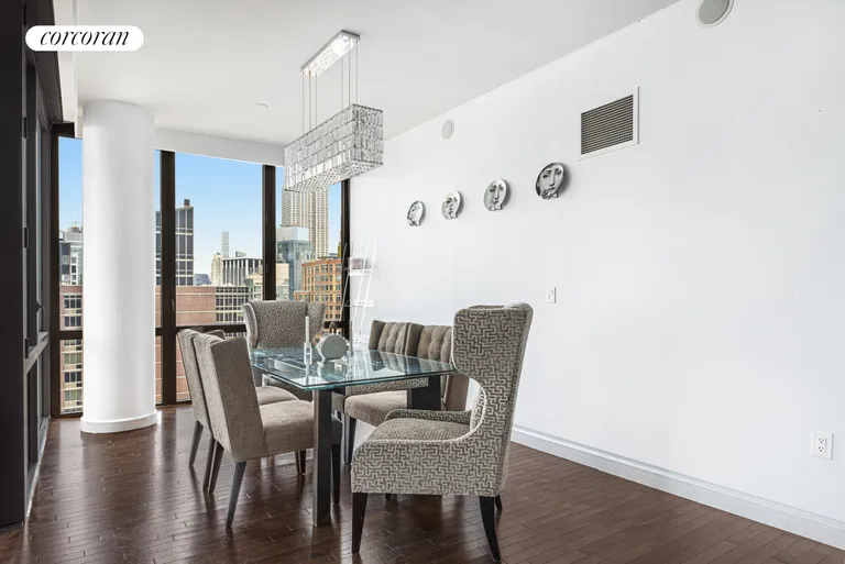 New York City Real Estate | View 101 West 24th Street, 33A | room 2 | View 3