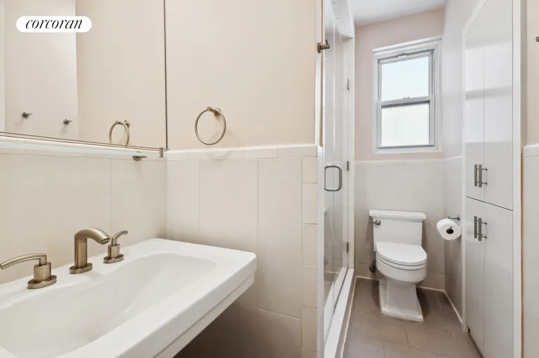 New York City Real Estate | View 890 West End Avenue, 16A | room 9 | View 10
