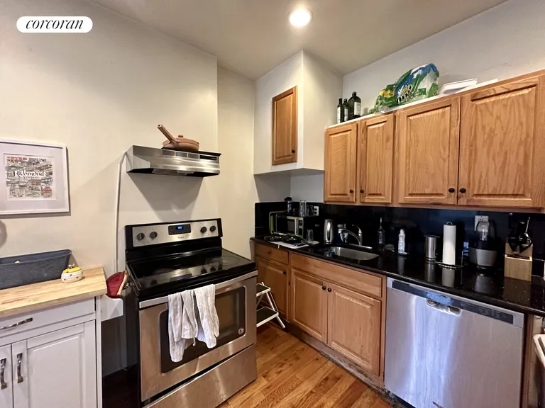 New York City Real Estate | View 133 East 31st Street, 4 | room 2 | View 3