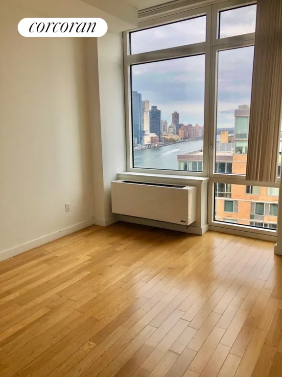 New York City Real Estate | View 415 Main Street, PH1H | Bedroom | View 5