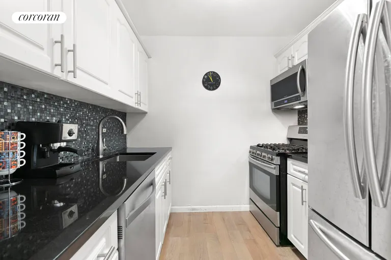 New York City Real Estate | View 205 Third Avenue, 7R | Kitchen | View 3