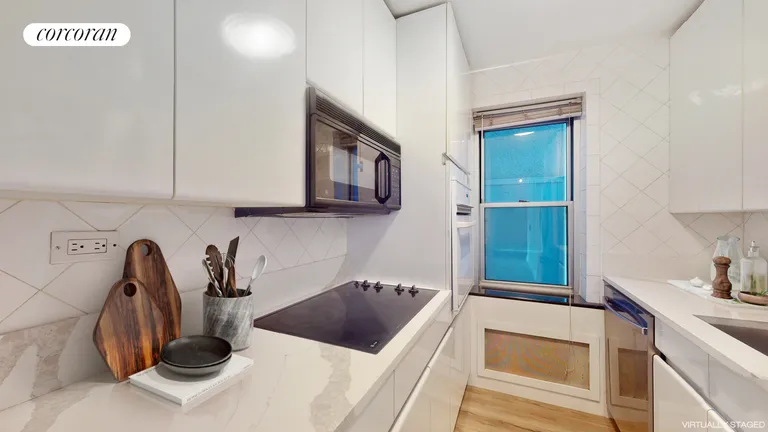 New York City Real Estate | View 118 East 60th Street, 11E | room 4 | View 5