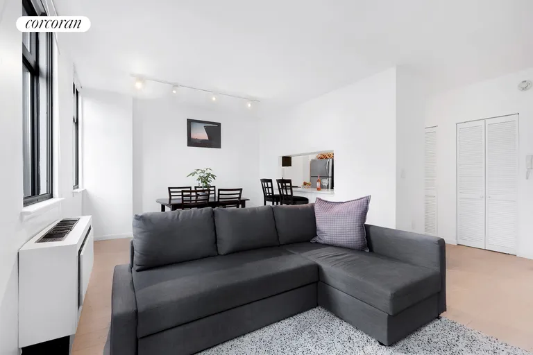 New York City Real Estate | View 350 Albany Street, 5R | room 1 | View 2