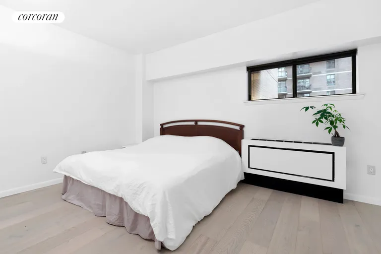 New York City Real Estate | View 350 Albany Street, 5R | room 4 | View 5