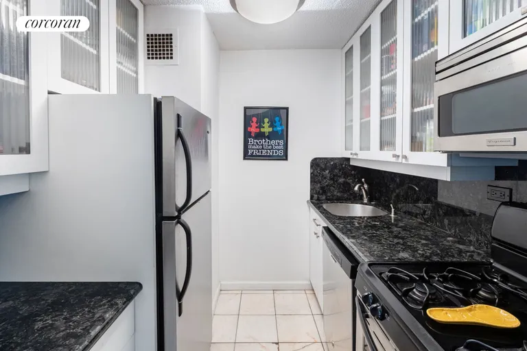 New York City Real Estate | View 301 East 79th Street, 26S | Renovated Kitchen | View 7