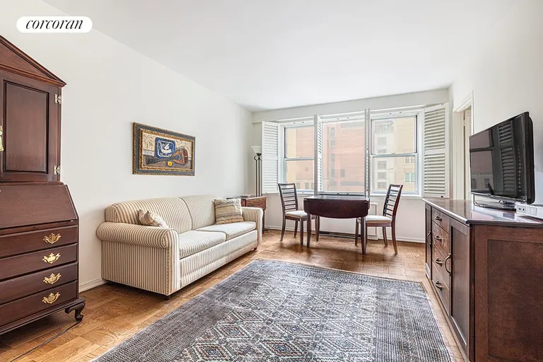New York City Real Estate | View 201 East 79th Street, 15H | room 4 | View 5