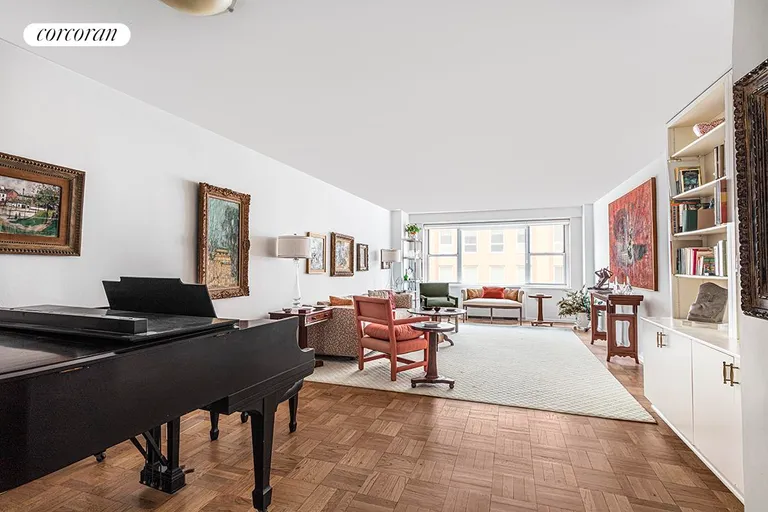 New York City Real Estate | View 201 East 79th Street, 15H | room 5 | View 6