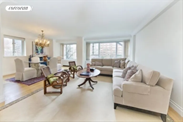 New York City Real Estate | View 200 East 66th Street, C404 | 2 Beds, 2 Baths | View 1