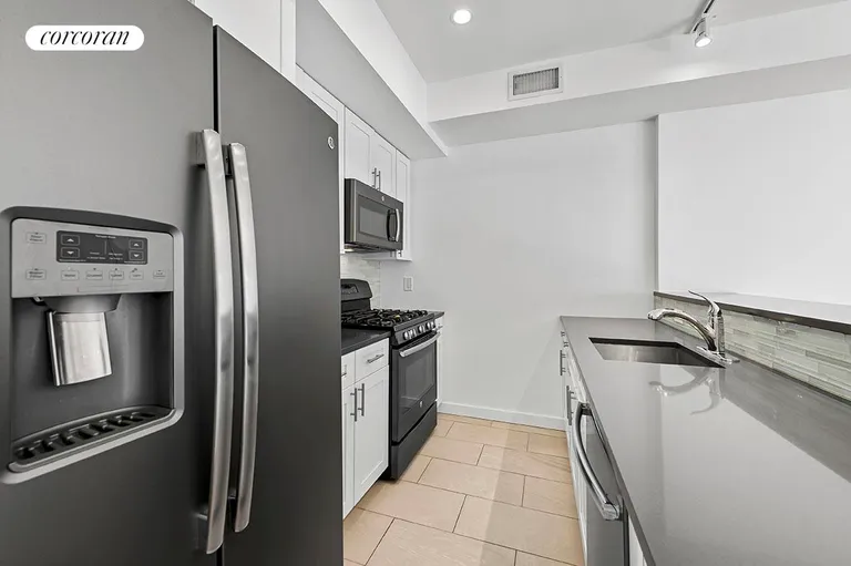 New York City Real Estate | View 30-25 21st Street, 3 | room 2 | View 3