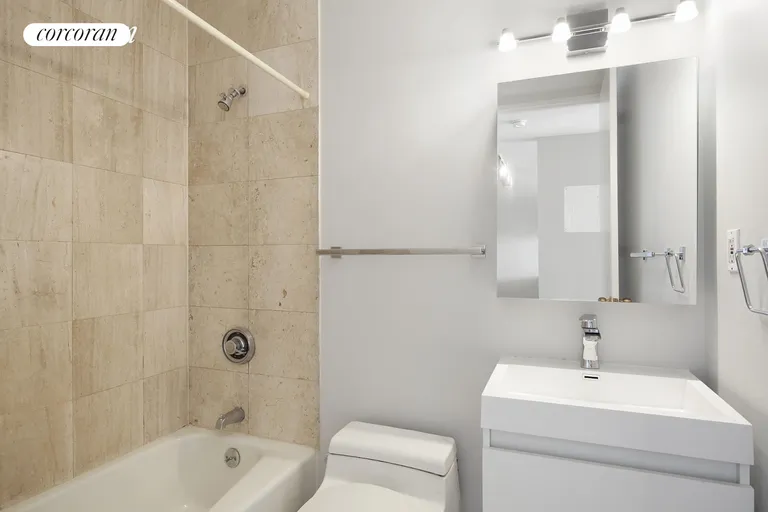 New York City Real Estate | View 350 West 50th Street, 9H | Primary Bathroom | View 4