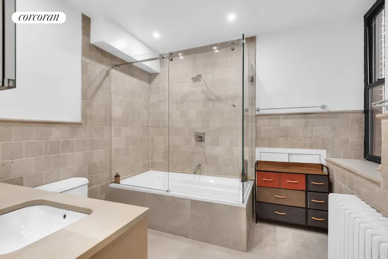 New York City Real Estate | View 12 West 18th Street, 5E | Primary Bathroom | View 5