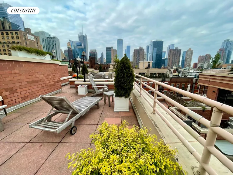 New York City Real Estate | View 350 West 50th Street, 3X | Roof Deck | View 8
