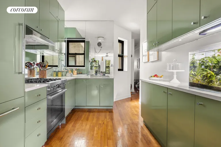 New York City Real Estate | View 15A Berkeley Place, 2A | room 5 | View 6