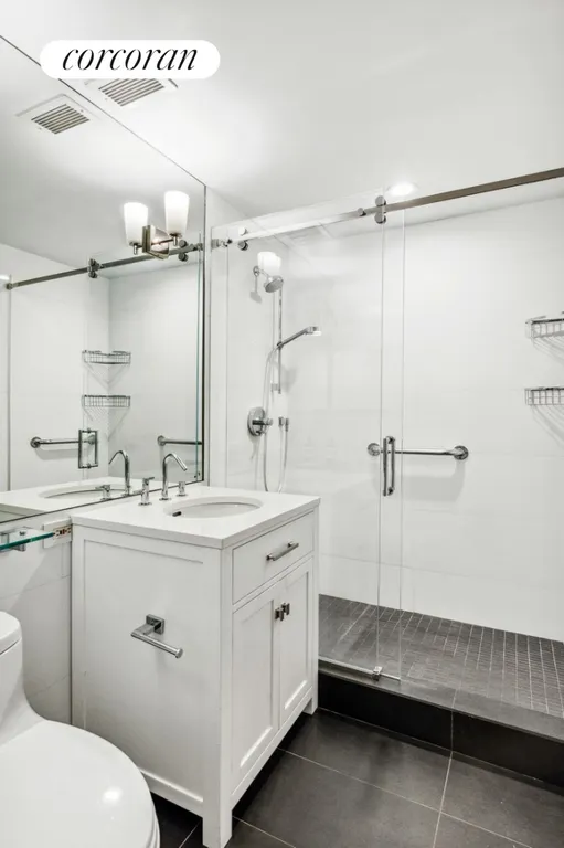 New York City Real Estate | View 37 West 12th Street, 5C | Full Bathroom | View 8