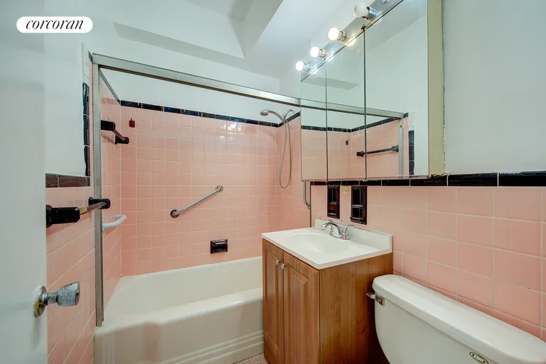 New York City Real Estate | View 87-15 165th Street, 2A | room 10 | View 11