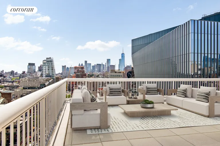 New York City Real Estate | View 115 East 9th Street, 19B | room 1 | View 2