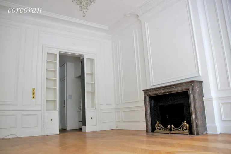 New York City Real Estate | View 40 East 75th Street, 2A | room 2 | View 3