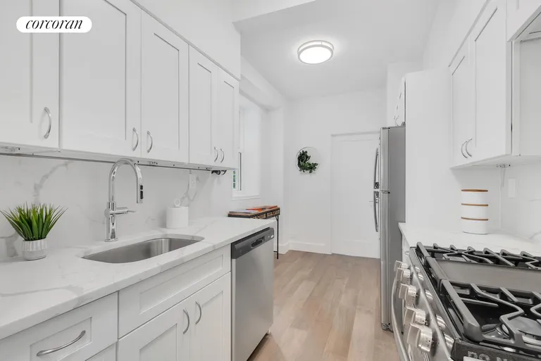New York City Real Estate | View 2530 Independence Avenue, 1H | room 2 | View 3