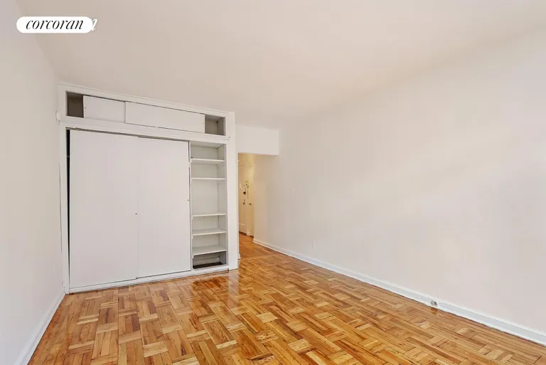 New York City Real Estate | View 321 East 71st Street, 4B | Dressing Area | View 2
