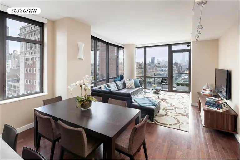 New York City Real Estate | View 101 West 24th Street, 17D | room 4 | View 5