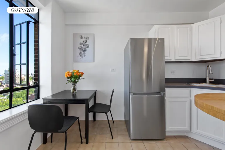 New York City Real Estate | View 101 Lafayette Avenue, 15I | Eat in Kitchen | View 6
