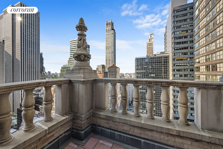 New York City Real Estate | View 465 Park Avenue, 26A | room 12 | View 13