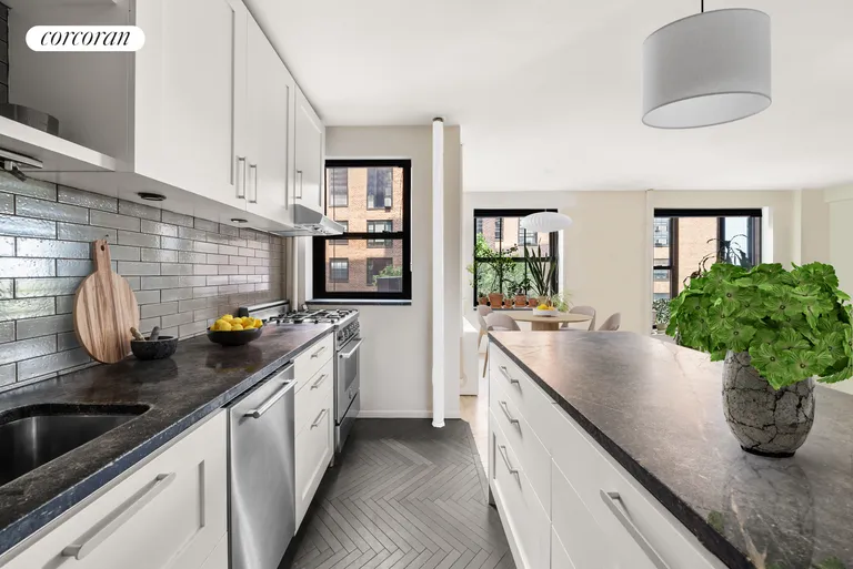 New York City Real Estate | View 361 Clinton Avenue, 6H | room 2 | View 3