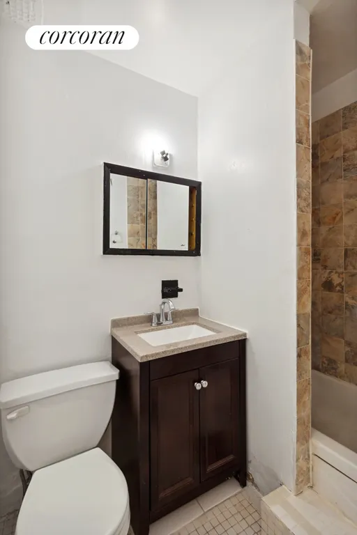 New York City Real Estate | View 92 Horatio Street, 1B | Full Bathroom | View 6
