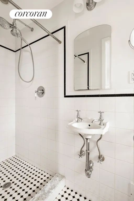 New York City Real Estate | View 275 Clinton Avenue, 34 | Full Bathroom | View 13