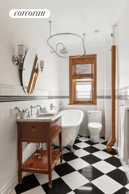 New York City Real Estate | View 275 Clinton Avenue, 34 | Full Bathroom | View 12