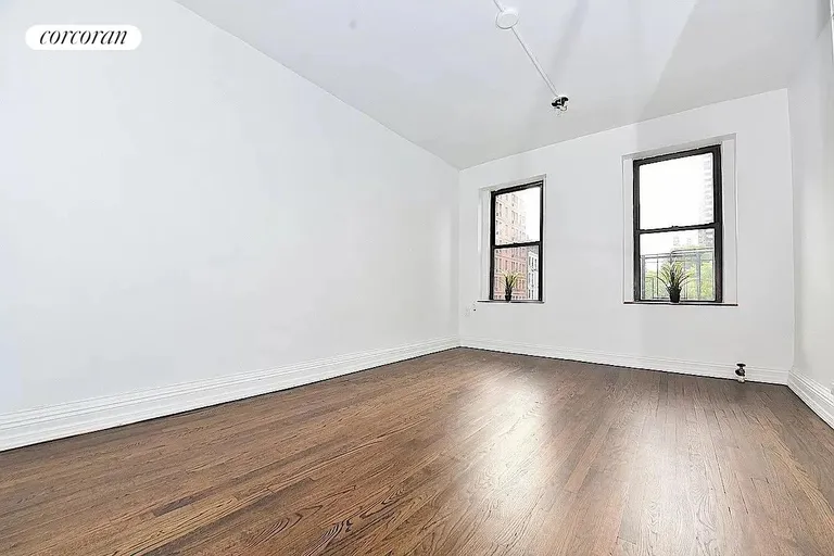 New York City Real Estate | View 301 East 95th Street, 2A | 1 Bed, 1 Bath | View 1