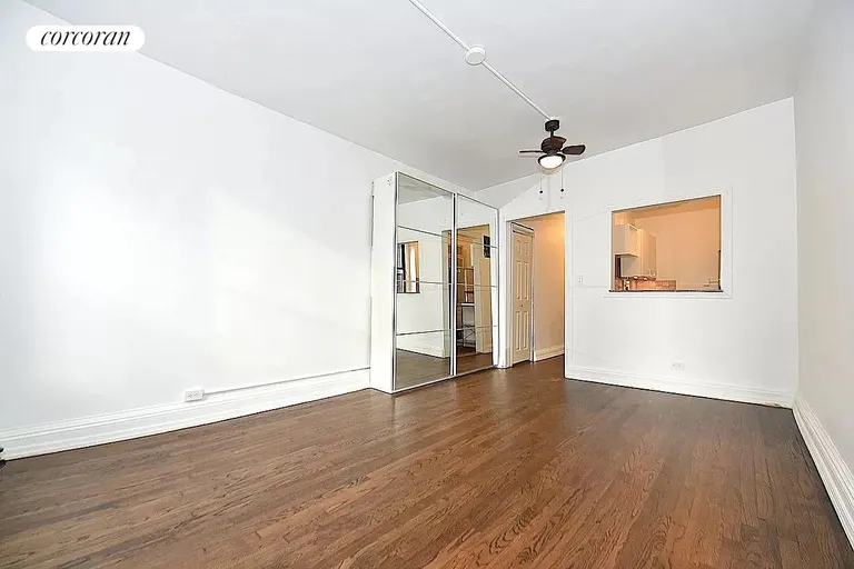 New York City Real Estate | View 301 East 95th Street, 2A | room 5 | View 6