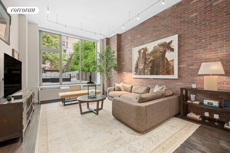 New York City Real Estate | View 60 West 20th Street, 2A | room 1 | View 2