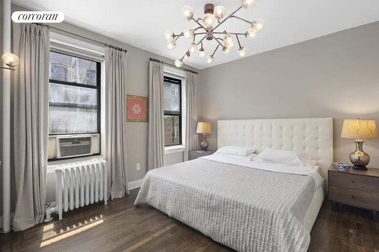 New York City Real Estate | View 222 East 82nd Street, 4H | room 3 | View 4