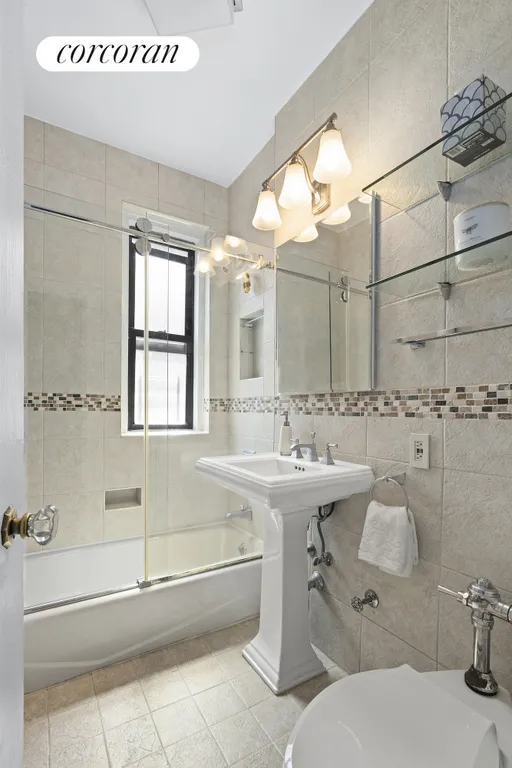 New York City Real Estate | View 222 East 82nd Street, 4H | room 6 | View 7