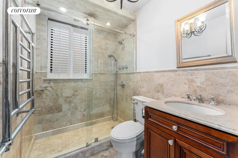New York City Real Estate | View 300 East 62Nd Street, 2104 | Primary Bathroom | View 5