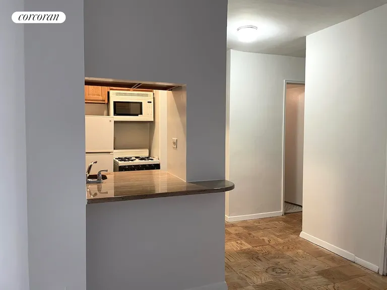 New York City Real Estate | View 141 East 55th Street, 5B | Kitchen | View 6