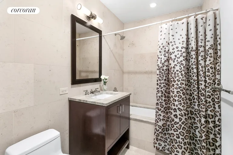New York City Real Estate | View 100 Riverside Boulevard, 7R | Bathroom | View 6