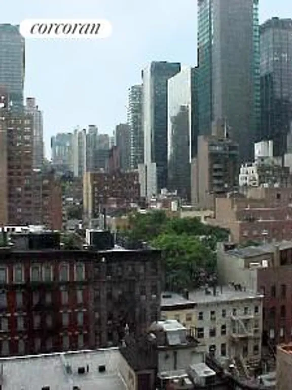 New York City Real Estate | View 250 East 54th Street, 9A | room 6 | View 7
