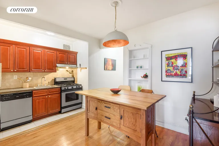 New York City Real Estate | View 2835 Bedford Avenue, 6H | room 2 | View 3