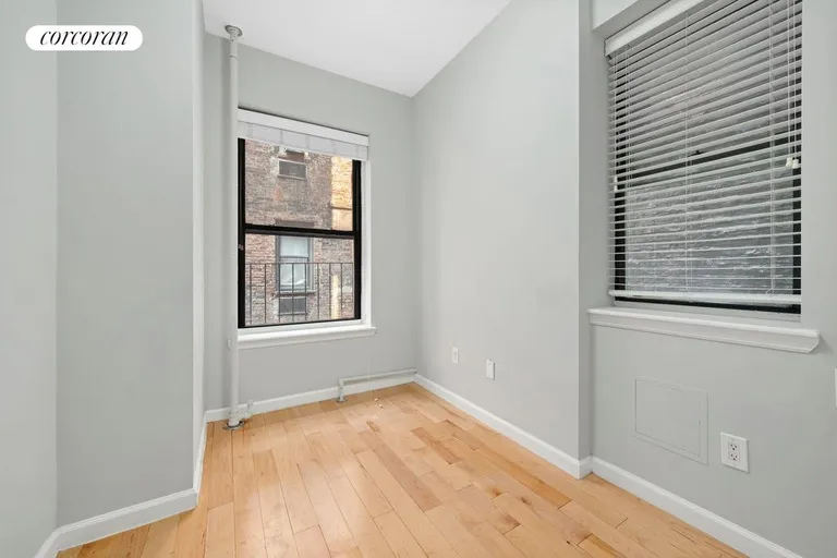 New York City Real Estate | View 452 Amsterdam Avenue, 2N | room 2 | View 3