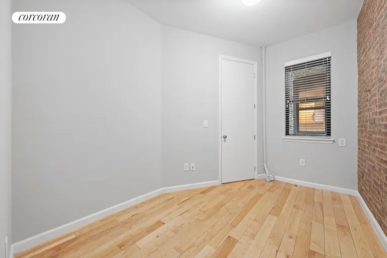 New York City Real Estate | View 452 Amsterdam Avenue, 2N | room 4 | View 5