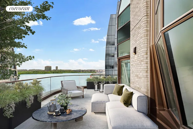 New York City Real Estate | View 515 West 18th Street, 810 | 3 Beds, 3 Baths | View 1